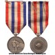  MEDAILLE DES CHEMINOTS 1942 SIGNEE FAVRE BERTIN 