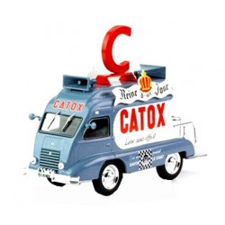 IXO 1/43 RENAULT 1000 KG - CATOX - REINE D'UN JOUR - SAVON LE CHAT