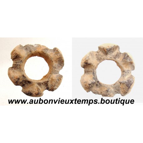 ROUELLES GAULOISES en PLOMB avec CABOCHONS