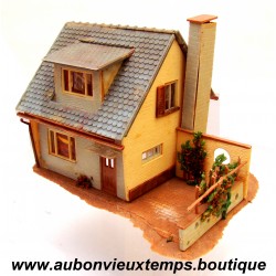 MAQUETTE FALLER 1/87 HO REF : B 205 / 1223 MAISON R+1 de CAMPAGNE Montée