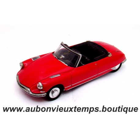 UNIVERSAL HOBBIES 1/43 CITROEN DS 19 COUPE CABRIOLET 1961