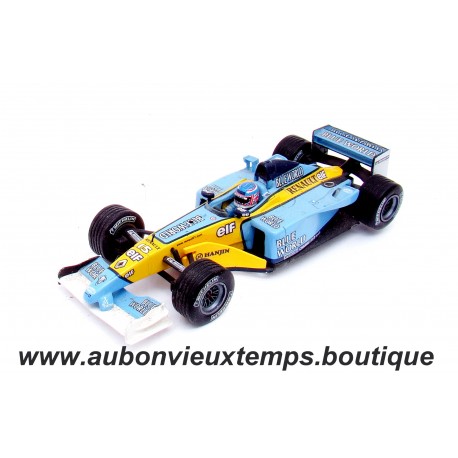 UNIVERSAL HOBBIES 1/43 RENAULT TEAM R 202 ENGINE RS 22 2002