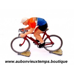 ROGER 1/32 COUREUR CYCLISTE - TOUR de FRANCE 1964 - EQUIPE HOLLANDAISE TELEVIZIER 