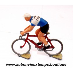 ROGER 1/32 COUREUR CYCLISTE - TOUR de FRANCE 1961 - EQUIPE FRANCAISE MARGNAT PALOMA