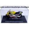 IXO 1/24 HONDA NSR 500 - VALENTINO ROSSI - 2001 NASTRO AZZURRO