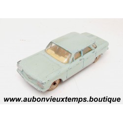 DINKY TOYS 1/43 CHEVROLET CORVAIR 552