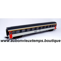 LIMA 1/87 HO WAGON VOYAGEURS CORAIL 1ère Cl VTU Réf : 309241