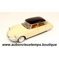 UNIVERSAL HOBBIES 1/43 CITROEN DS 19 1956