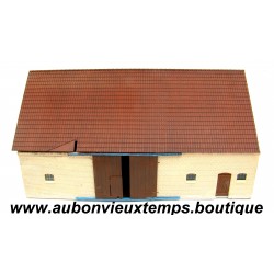 AUHAGEN MAQUETTE HO 1/87 BATIMENT de FERME Réf : 11439