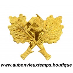 INSIGNE COCARDE LESNIK SSR N°14988 pour CHAPEAU ou CASQUETTE 