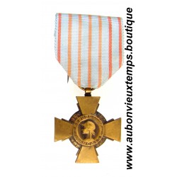 MÉDAILLE CROIX du COMBATTANT de 1939 - 1945 