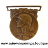 MEDAILLE Bronze COMMEMORATIVE de la RÉPUBLIQUE FRANÇAISE - TROISIÈME RÉPUBLIQUE - GRANDE GUERRE 1914 - 1918 