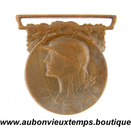 MEDAILLE Bronze COMMEMORATIVE de la RÉPUBLIQUE FRANÇAISE - TROISIÈME RÉPUBLIQUE - GRANDE GUERRE 1914 - 1918 