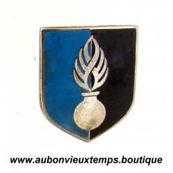 INSIGNE ECU de GENDARMERIE du CENTRE ADMINISTRATIF et TECHNIQUE