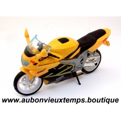 1/18 YAMAHA YZF R1 EXUP DELTABOX II