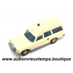 WIKING 1/87 HO MERCEDES BENZ 200 AMBULANCE