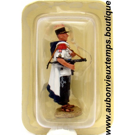 HACHETTE 1/32 FIGURINE PLOMB - SERGENT de la 2ème CSPL 1956