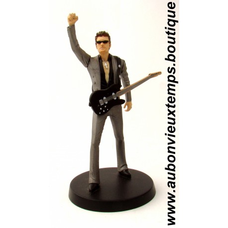 ALTEYS - FIGURINES Nos ANNEES - JOHNNY HALLYDAY - 2003 TOURNEE des STADES Réf : 01