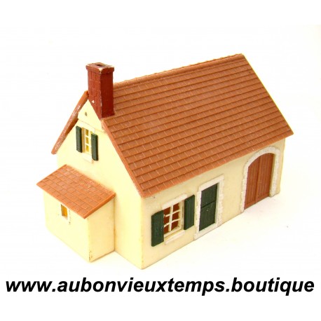 JOUEF 1/87 HO MAQUETTE FERME du VAL de LOIRE Réf : 1974