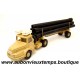 DINKY SUPERTOYS 1/43 TRACTEUR UNIC SAHARIEN avec SEMI-REMORQUE PORTE TUBES PIPE-LINE Réf : 893