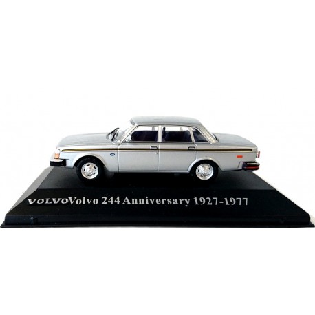 UNIVERSAL HOBBIES 1/43 VOLVO COLLECTION 244 ANNIVERSARY Réf : 506073 