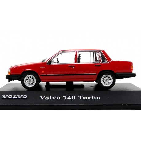 UNIVERSAL HOBBIES 1/43 VOLVO COLLECTION 740 TURBO 1984 Réf : 506017