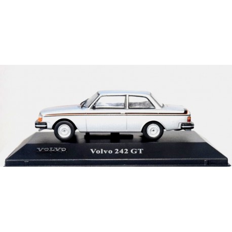UNIVERSAL HOBBIES 1/43 VOLVO COLLECTION 242 GT 