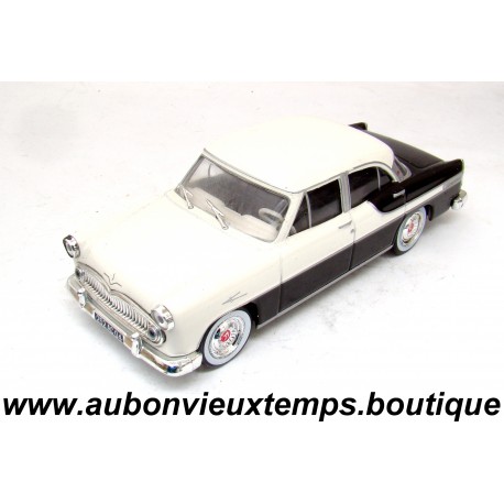 IXO 1/43 SIMCA VERSAILLES 1957