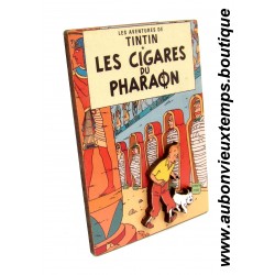 MAGNET en RELIEF avec SUPPORT BOIS - Les AVENTURES de TINTIN - Les CIGARES du PHARAON