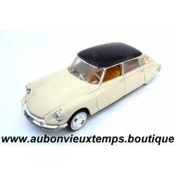 UNIVERSAL HOBBIES 1/43 CITROEN DS 19 1955