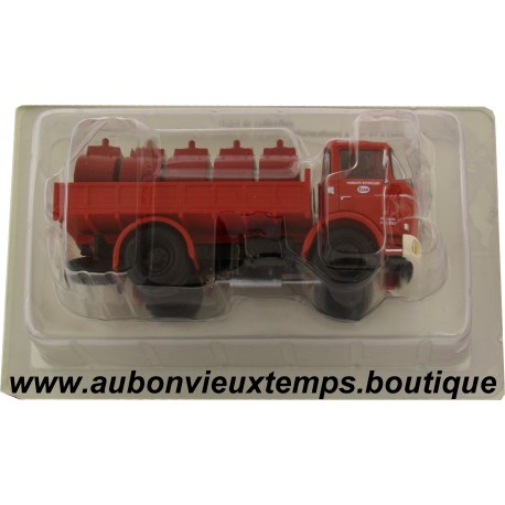 IXO 1/43 BERLIET GAK 5 CITERNE - ESSENCE - PRODUITS PETROLIERS - ESSO