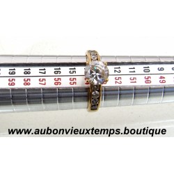 BAGUE OR 375 ‰ ( 9 Carats ) avec ZIRCONIUM