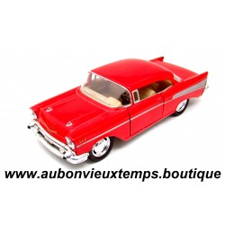 KINSMART 1/40 CHEVROLET BEL AIR 1957