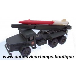 SOLIDO REF : 201 CAMION MILITAIRE UNIC LANCE FUSEE 