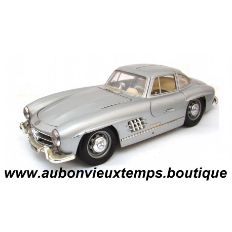 BBURAGO 1/18 MERCEDES BENZ 300 SL ROADSTER 1957