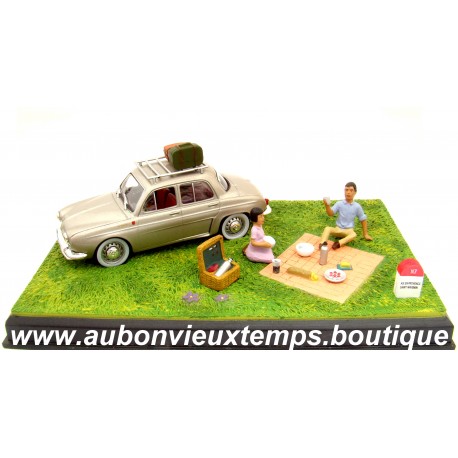 IXO 1/43 RENAULT DAUPHINE - LA ROUTE BLEUE - N7 - ETAPE 29 – AIX en PROVENCE – St MAXIMIN – Le PIQUE-NIQUE 