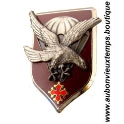 INSIGNE TROUPE de MARINE - 11ème DIVISION PARACHUTISTE G 2715 - ARTHUS BERTRAND