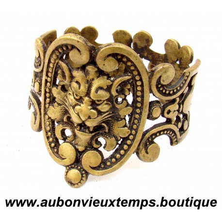 ANCIEN BRACELET LAITON