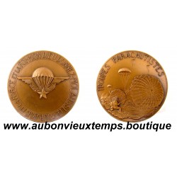 MEDAILLE Bronze ND TROUPES PARACHUTISTES – A. BOURROUX