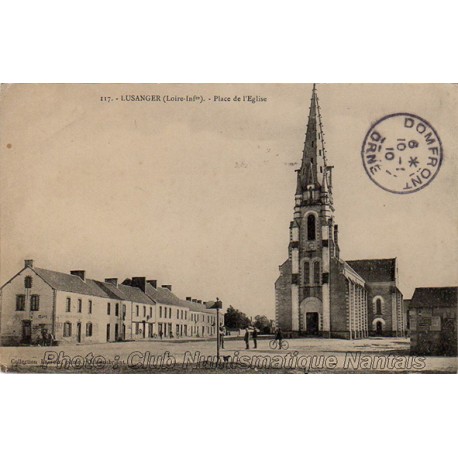 PLACE DE L'EGLISE - LUSANGER 44