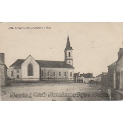 EGLISE ET LA PLACE - DERVAL 44