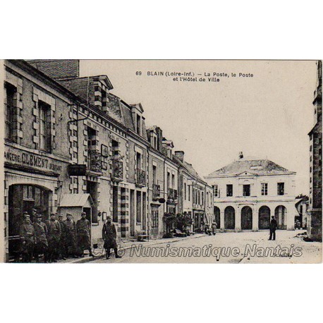 LA POSTE ET L'HOTEL DE VILLE - BLAIN 44